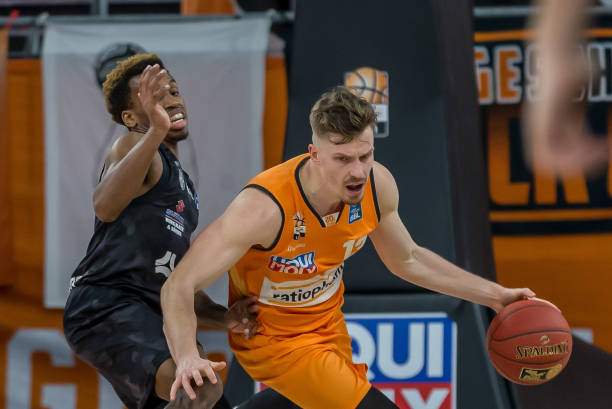 果岭上的合 果岭上的合