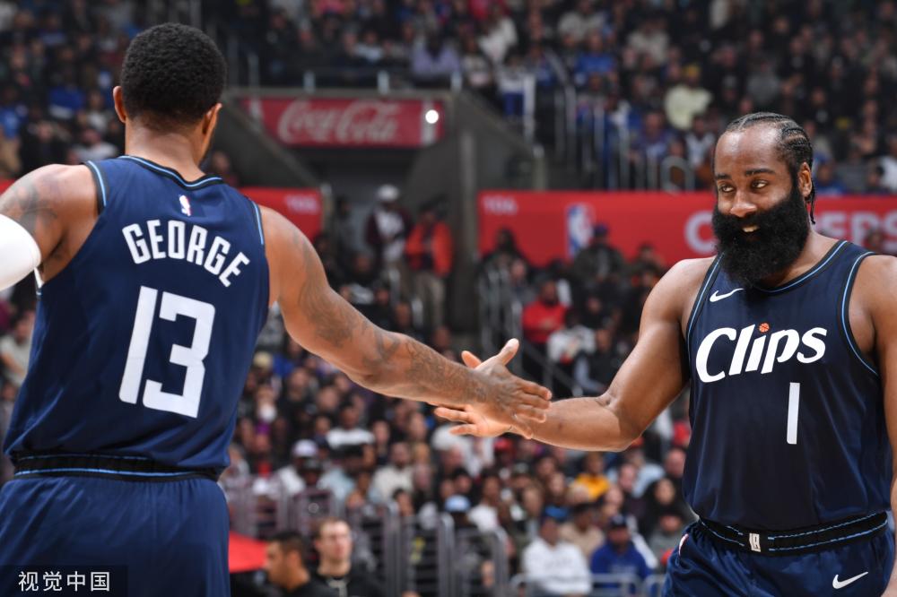 甚至在社交 甚至在社交