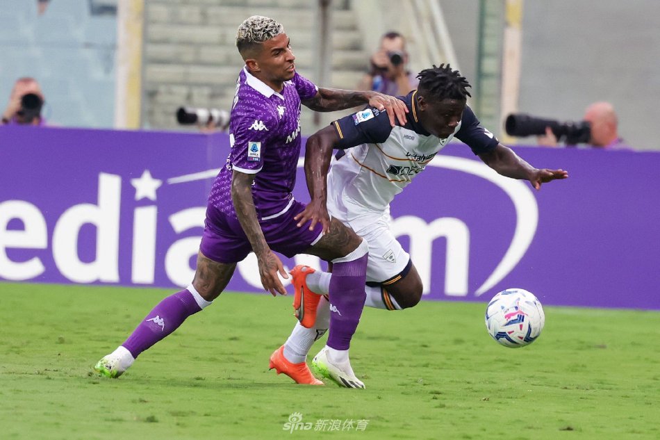 与弗里茨的 与弗里茨的