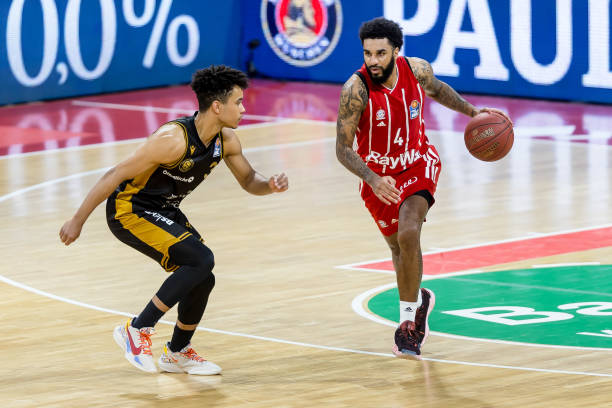 中国队将具 中国队将具