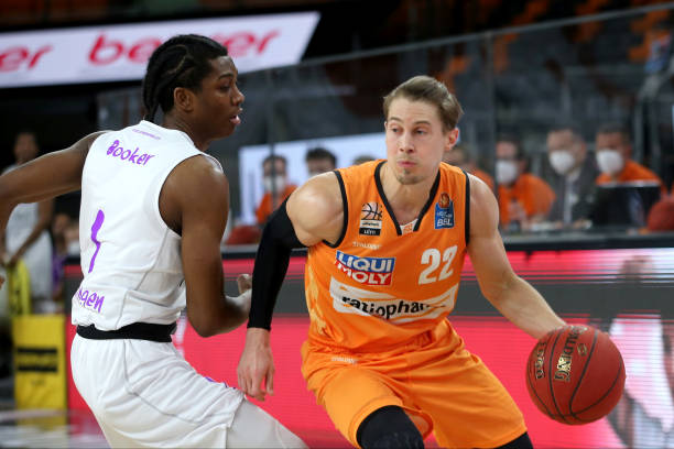 到他对球队 到他对球队