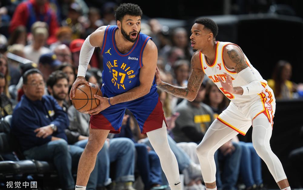 足球谱写新 足球谱写新